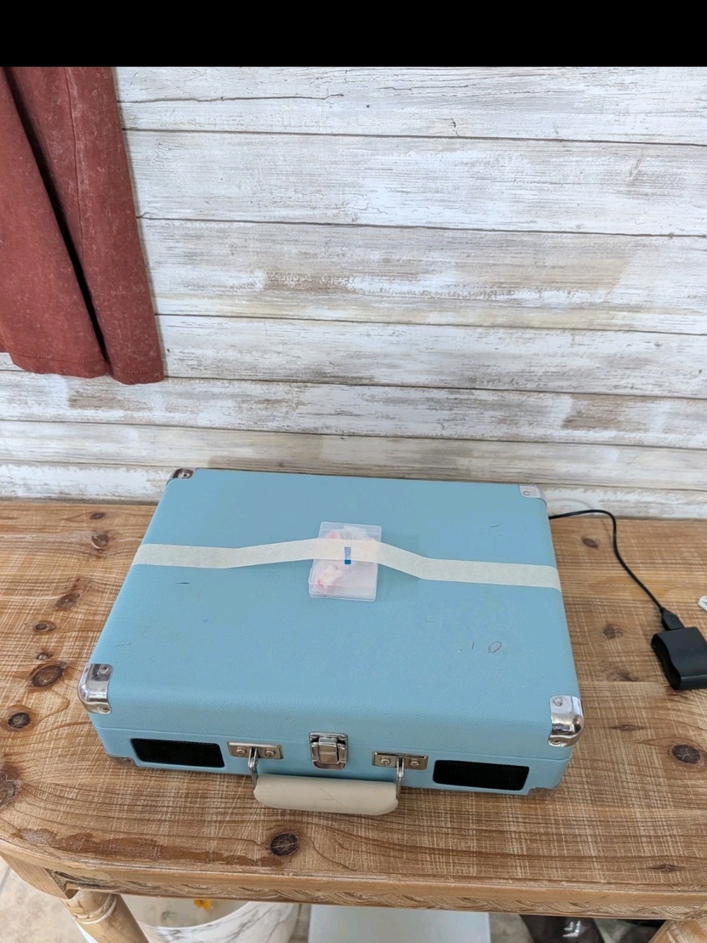Crosley Retro Portable Record Player in Aqua Blue